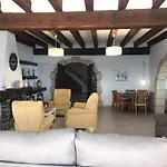 Villa Primera Linea *